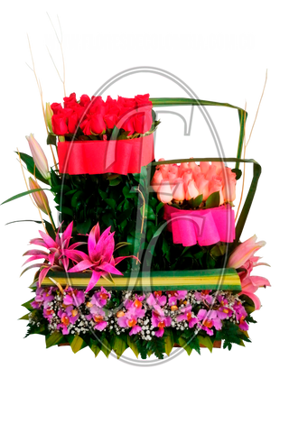 Diseño con doble tapizado de rosas y orquideas │ Flores de Colombia