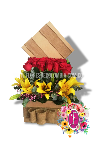 Caja floral de madera con rosas y lirios │ Flores de Colombia