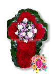 Cruz en rosas rojas - Flores de Colombia