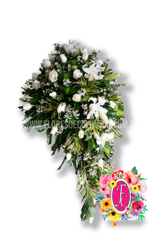 Lagrima funebre con rosas y lirios - Flores de Colombia