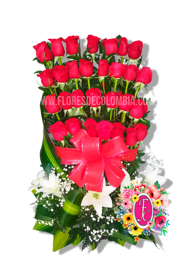 ARMENIA con rosas y azucenas. - Flores de Colombia